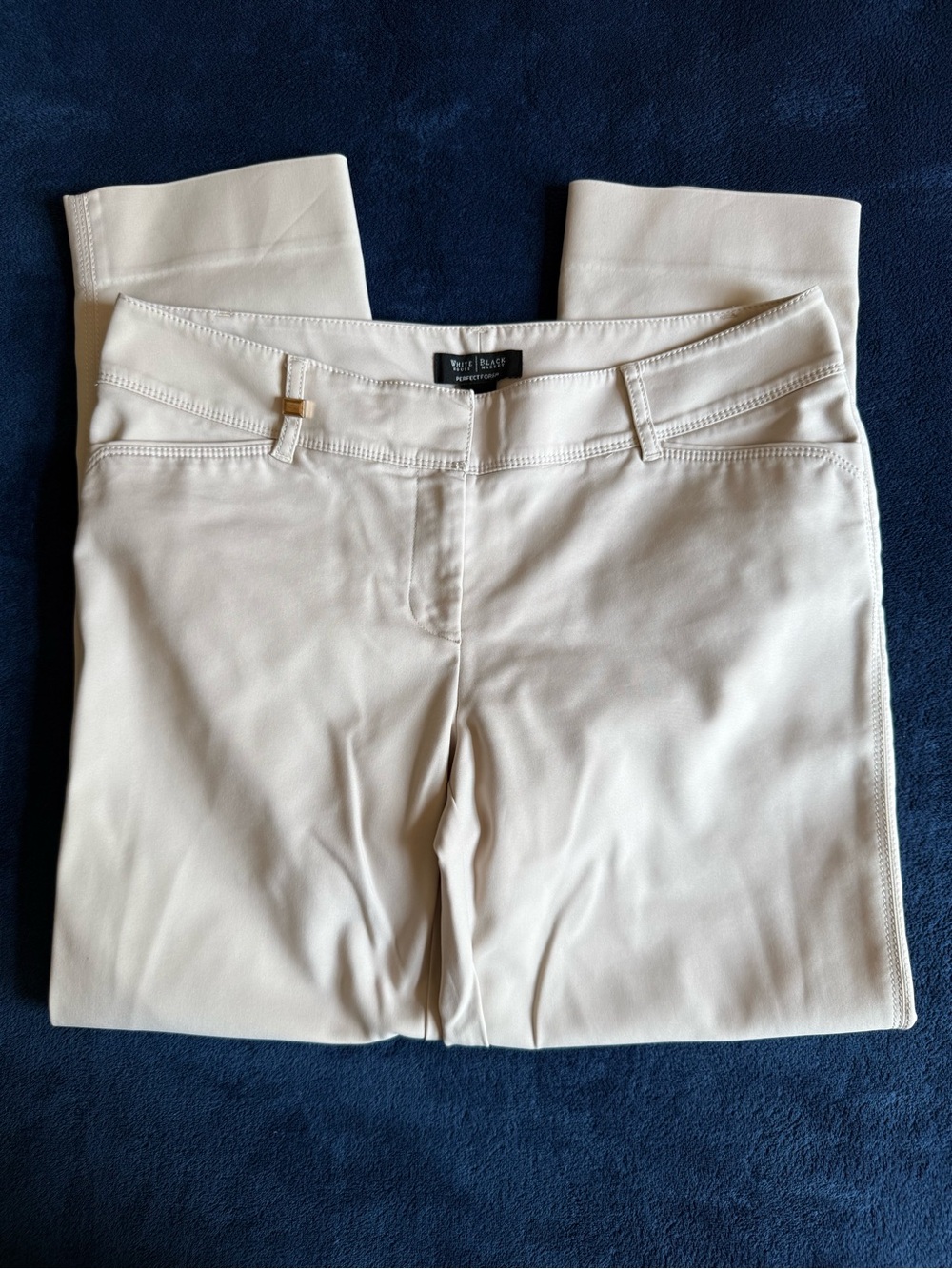White House Black Market Cream Straight-Leg Ponte Pants